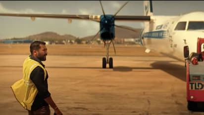 అదిరిపోయింది: ‘ఆకాశం నీ హద్దురా’ ట్రైలర్