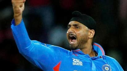 Harbhajan Singh announces retirement from cricket, bids adieu to his illustrious career (WATCH)