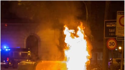 ಕಿರಿಕ್ ಕುಡುಕನ ಆಕ್ರೋಶಕ್ಕೆ ಹೊತ್ತಿ ಉರಿಯಿತು ಬಾರ್, ನಶೆಯಲ್ಲಿದ್ದ 11 ಮಂದಿ ಸಜೀವ ದಹನ!