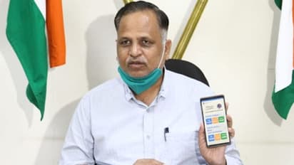 ദില്ലി ആരോഗ്യമന്ത്രി സത്യേന്ദർ ജെയിനിന്റെ വീട്ടിൽ പുലർച്ചെ ഇഡി റെയ്ഡ്