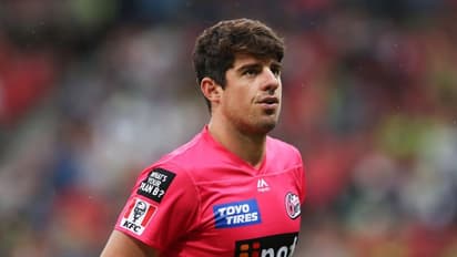 BBL 2023-24: Moises Henriques stands firm amid clean catch controversy