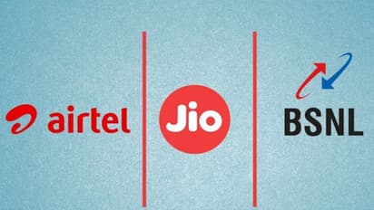 BSNL दे रहा है 499 रुपए में 100 GB डेटा, जानें Jio-Airtel का प्लान