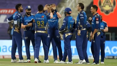 #SRHvsMI இது எங்களுக்கு பயிற்சி போட்டி மாதிரி.. தாறுமாறு மாற்றங்களுடன் மும்பை இந்தியன்ஸ்