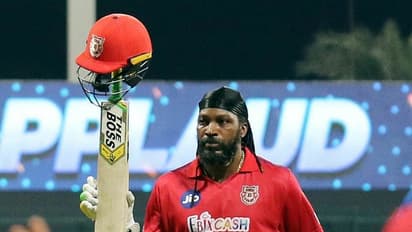 అందుకే యూనివర్స్ బాస్: గేల్ 1000 సిక్సర్ల అరుదైన రికార్డు