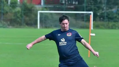 ISL 2020-21: Robbie Fowler blames referee for SC East Bengal's competitive draw against Chennaiyin FC