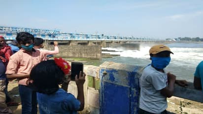 লকগেট ভেঙে হু হু করে বেরোচ্ছে জল, দুর্গাপুর শিল্পাঞ্চলে ফের জলসঙ্কটের আশঙ্কা