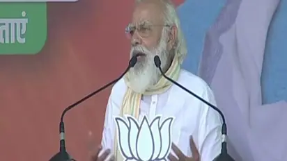 पीएम मोदी ने सुनाई बिहार में जंगलराज की ये कहानी, तेजस्वी को बताया जंगलराज का युवराज