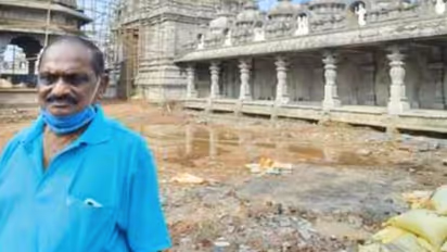 This is how Pattapagalu Venkat Rao has ensured he gives dignity to the deceased