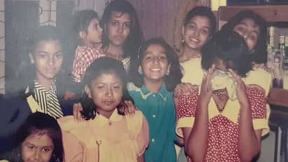 प्यारी सी मुस्कान, मासूम चेहरा और सिम्पल लुक, क्या पहचान सकते हैं अपनी इस फेवरेट स्टार को ?