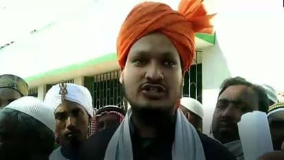 আপত্তিকর মন্তব্যে অভিযুক্ত ফরাসি প্রেসিডেন্ট, ইসলাম বিরোধী মন্তব্যে মুর্শিদাবাদের প্রদীপডাঙার ফতোয়া জারি