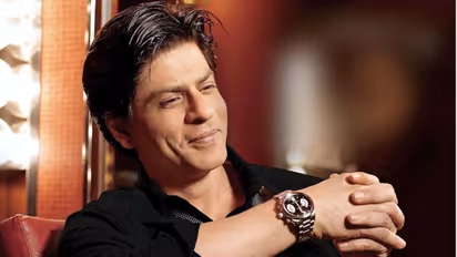 Shah Rukh Khan misses old Sunday "chips, cola, board games and more"