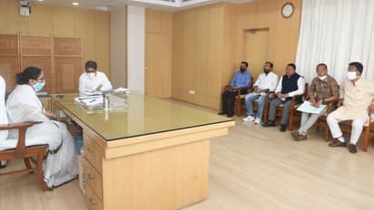 'বিমল গুরুংয়ের চ্যাপ্টার ক্লোজড, কে এই বিমল গুরুং', মমতার সঙ্গে বৈঠকের পর মন্তব্য বিনয় তামাঙের