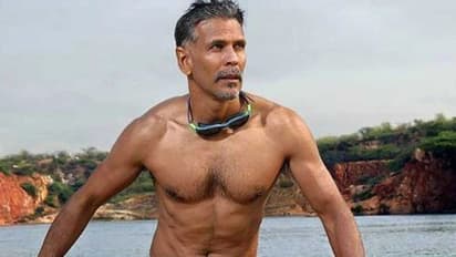 55 की उम्र में भी इतना फिट है ये एक्टर, कभी एक दिन में पी जाया करता था 30 सिगरेट, फिटनेस सीक्रेट