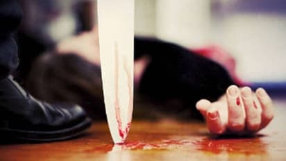 പാലക്കാട് ലോഡ്ജിൽ സിനിമാ പ്രവർത്തകർ തമ്മിൽ സംഘ‍ര്‍ഷം, കത്തിക്കുത്തിൽ ഒരാൾക്ക് പരിക്ക് 