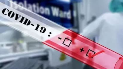 BREAKING பள்ளிகள் திறந்த 3 நாட்களில் அதிர்ச்சி... 150 ஆசிரியர்கள்.. 10 மாணவர்களுக்கு கொரோனா பாதிப்பு..!