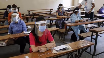 ಕಾಲೇಜು ಅರಂಭವಾದ್ರೂ ಪಾಠ ಮಾಡಲು ಅತಿಥಿ ಉಪನ್ಯಾಸಕರಿಲ್ಲ