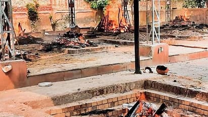 हरियाणा में जहरीली शराब से 27 लोगों की मौत, श्मशान में अंतिम संस्कार की नहीं मिल रही जगह...