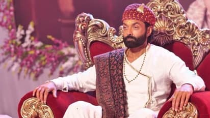 करणी सेना के निशाने पर आए प्रकाश झा, आश्रम के ट्रेलर और पूरी वेबसीरीज पर रोक लगाने की मांग की