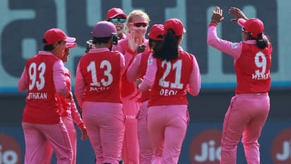 മന്ഥാനയുടെ ട്രയ്ല്ബ്ലേസേഴ്സിനെതിരെ നാണംകെട്ട് വെലോസിറ്റി; മിതാലിയും സംഘവും 47ന് പുറത്ത്