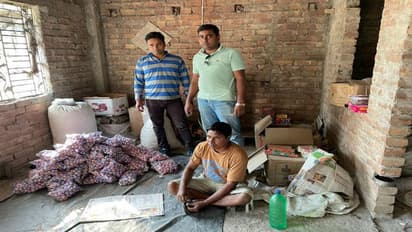 বাজি পোড়ানো ও বিক্রিতে নিষেধাজ্ঞা হাইকোর্টের, অভিযান চালিয়ে প্রচুর শব্দবাজি উদ্ধার বারুইপুরে