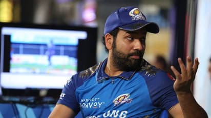 രോഹിത്താണ് മികച്ച ടി20 ക്യാപ്റ്റന്; പ്രശംസകൊണ്ട് മൂടി വിരേന്ദര് സെവാഗ്