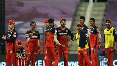 ఆసీస్ టూర్లో టీమిండియా ఓడితే, కోహ్లీ కెప్టెన్సీ ఊడినట్టేనా... దాదా వార్నింగ్!