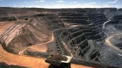 'ಬಳ್ಳಾರಿಯಲ್ಲಿ ಮತ್ತೆ ಗಣಿಗಾರಿಕೆ ಆರಂಭ'