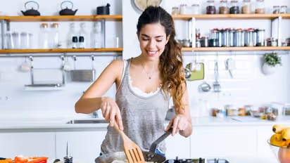 Don't Try ಸುಟ್ಟ ಗಾಯಗಳಾದ್ರೆ ಈ ಮನೆಮದ್ದನ್ನ ಹಚ್ಚಲೇ ಬೇಡಿ