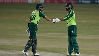 സിംബാബ്വെയ്ക്കെതിരായ ടി20 പരമ്പരയും പാകിസ്ഥാന്; ജയം എട്ട് വിക്കറ്റിന്