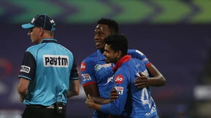 നാല് വിക്കറ്റുമായി സണ്റൈസേഴ്സിന്റെ കഥകഴിച്ചു; റബാഡ റെക്കോര്ഡ് ബുക്കില്