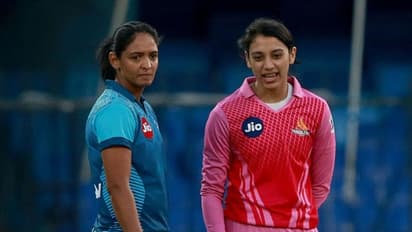 ഹര്മന്പ്രീത് അടിച്ചിട്ടു, വസ്ട്രകര് എറിഞ്ഞിട്ടു; ട്രെയ്ല്ബ്ലേസേഴ്സിനെ വീഴ്ത്തി സൂപ്പര്നോവാസ് തുടങ്ങി