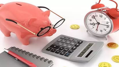 പിഎഫ് ആണോ എഫ്ഡി ആണോ മികച്ചത്? പണം ഏത് അക്കൗണ്ടിൽ സൂക്ഷിക്കണം എന്നറിയാം