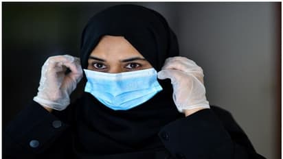യുഎഇയില് ഇന്ന് മുതല് മാസ്ക് നിര്ബന്ധമുള്ളത് മൂന്ന് സ്ഥലങ്ങളില് മാത്രം