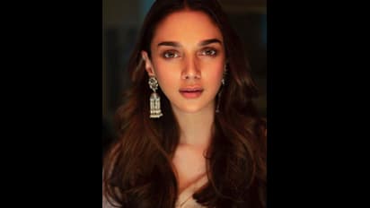 'സന്തുഷ്‍ടരായ പെൺകുട്ടികളാണ് ഏറ്റവും സുന്ദരികളായ പെൺകുട്ടികൾ', മനോഹരമായ ഫോട്ടോയുമായി അദിതി