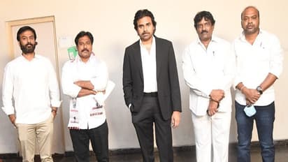 పోరాటం తెలంగాణ ప్రజల రక్తంలోనే ఉంది.. పవన్ కల్యాణ్..