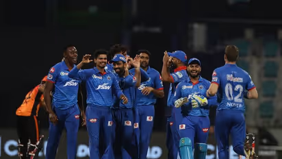IPL 2021 சன்ரைசர்ஸுக்கு எதிரான போட்டியில் களமிறங்கும் உத்தேச டெல்லி கேபிடள்ஸ் அணி! பெரிய தலைக்கு இடம் இல்லை