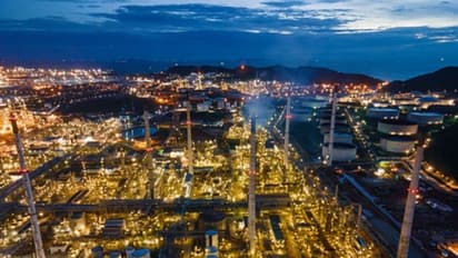 Budget 2022 के ऐलान से पहले मैन्‍युफैक्‍चरिंग सेक्‍टर के लिए आई बुरी खबर, 4 महीने के निचले स्‍तर पर