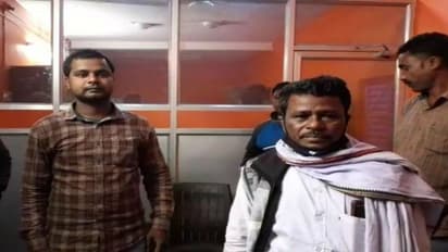 পঞ্চায়েত অফিসে রাতভর মদ-মাংসের আসর, প্রধান সহ পঞ্চায়েতকর্মীরা ১৬ ঘণ্টা ঘেরাও