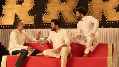 దీపావళికి ఎన్టీఆర్, చరణ్, జక్కన్నలు భలే సర్ప్రైజ్ ఇచ్చారే..!