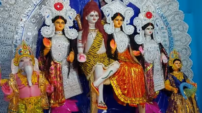 Goddess Durga is worshipped on the night of Kali Puja in Bankura BTG
