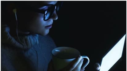 കൂടുതൽ സ്ക്രീൻ സമയം ചെലവിടുന്നത് വിഷാദരോഗത്തിനുള്ള സാധ്യത വർദ്ധിപ്പിക്കാമെന്ന് പഠനം