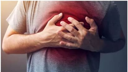 ഹൃദ്രോഗ സാധ്യത കുറയ്ക്കാൻ സഹായിക്കുന്ന ഏറ്റവും മികച്ച നട്സ് ഏതാണെന്നോ...?