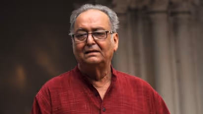 Interesting facts about Soumitra Chatterjee: Tollywood debut to bonding with Satyajit Ray to Feluda