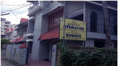 സംസ്ഥാനത്തെ നിർഭയ ഹോമുകൾ പൂട്ടുന്നു, ഇനി തൃശൂരിൽ മാത്രം, പോക്സോ കേസ് ഇരകളുടെ പുനരധിവാസം പ്രതിസന്ധിയിലേക്ക്