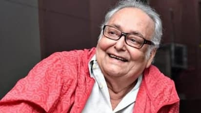 Soumitra Chatterjee : আজও বাঙালির আইকন 'সৌমিত্র', মৃত্যুবার্ষিকীতে ফিরে দেখা অন্য 'ফেলুদা' -কে