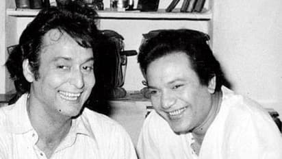 সৌমিত্র ও উত্তমকুমার - কোথায় প্রথম দেখা হয়েছিল বাংলা সিনেমার দুই আইকনের