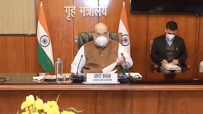 Paramilitary doctors to more ICU beds:   12-point strategy to tackle Covid-19 in Delhi