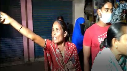 প্রসূতি মৃত্যু ঘিরে নার্সিংহোমে ধুন্ধুমার-কাণ্ড, পরিস্থিতি সামাল দিতে পুলিশের লাঠি