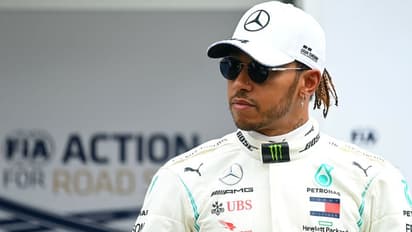 മൂക്കുത്തി ഒഴിവാക്കേണ്ട; ഫോര്‍മുല 1 മത്സരങ്ങളില്‍ പങ്കെടുക്കാന്‍ ലൂയിസ് ഹാമില്‍ട്ടണ് ഇളവ്