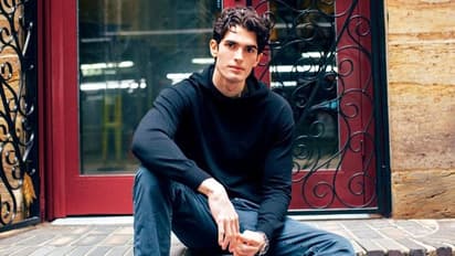 Here's how supermodel Sam Bertini stole many hearts across the nation